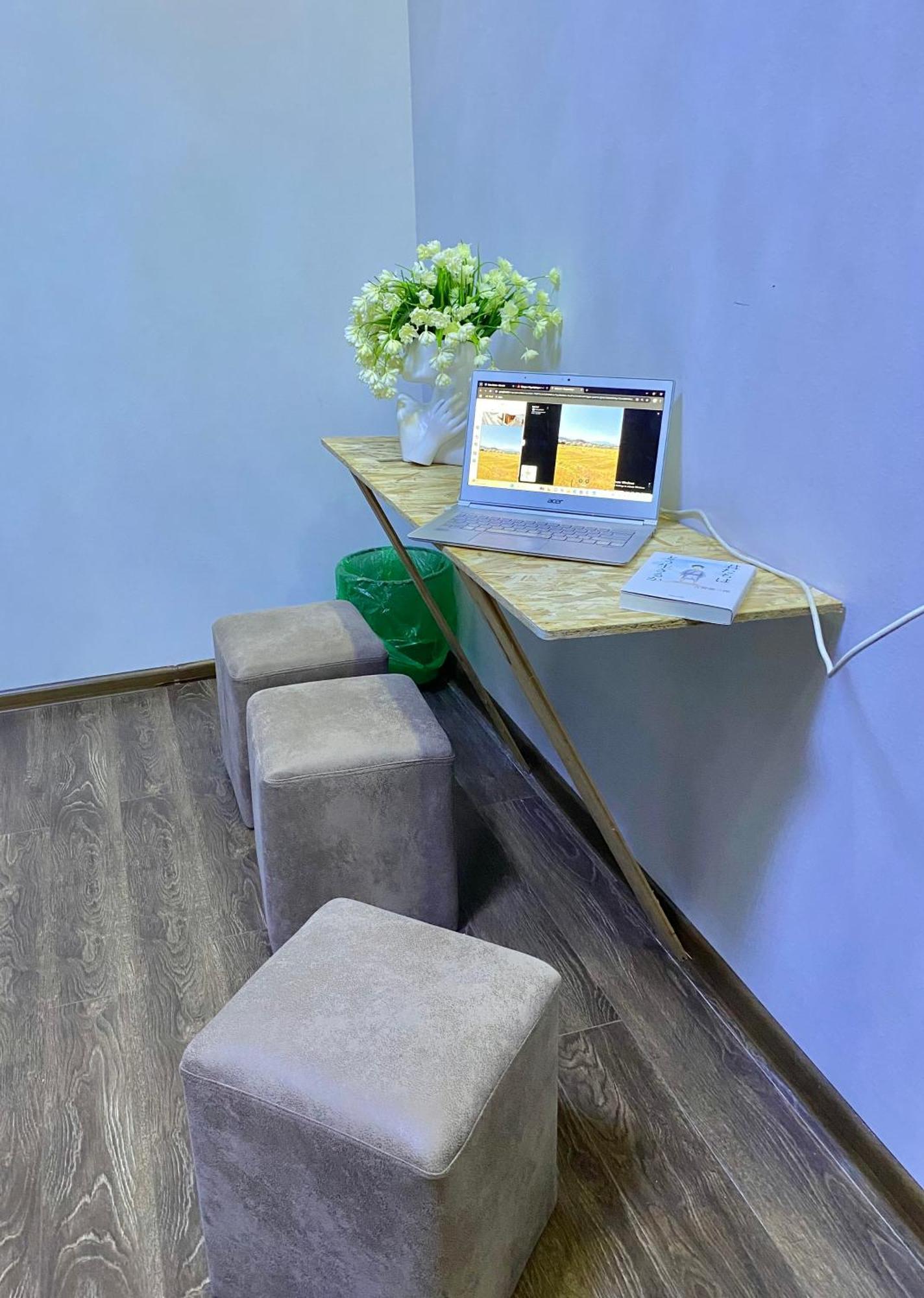 ホテル Relax Station クタイシ エクステリア 写真